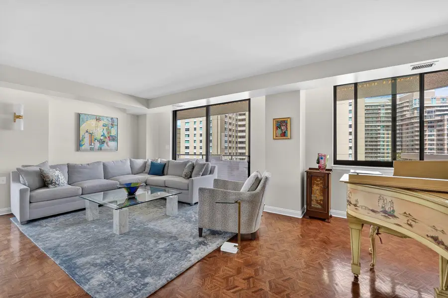 4550 N Park Ave #910, Chevy Chase, MD 20815 - #3