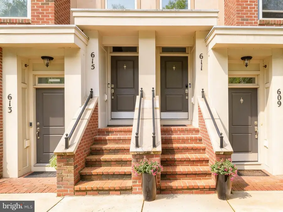 611 Diamondback Dr #11-b, Gaithersburg, MD 20878 - #2