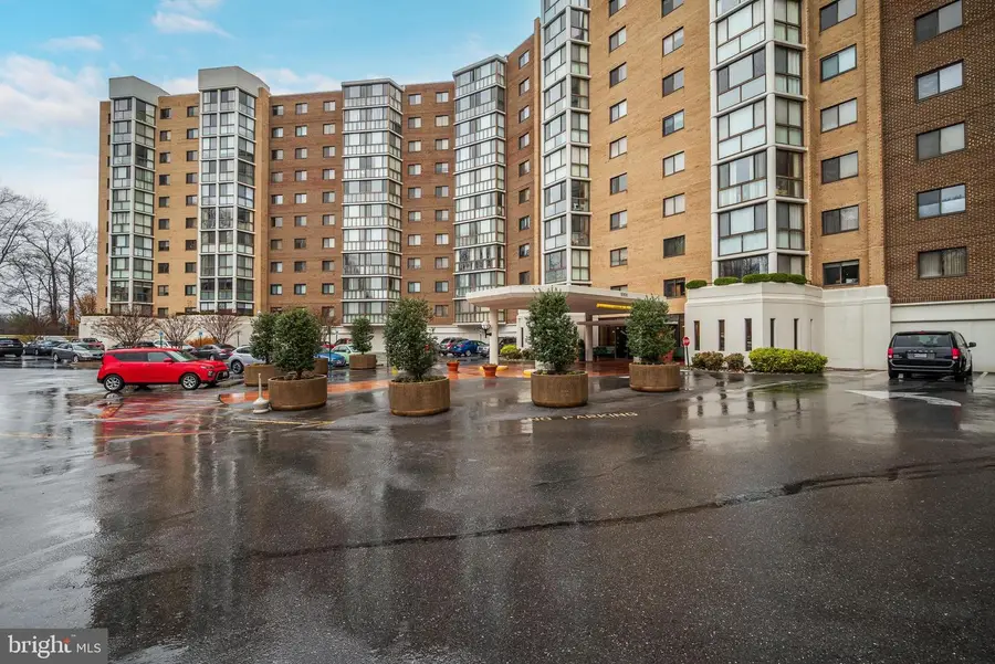 15100 Interlachen Dr #4-521, Silver Spring, MD 20906 - #3