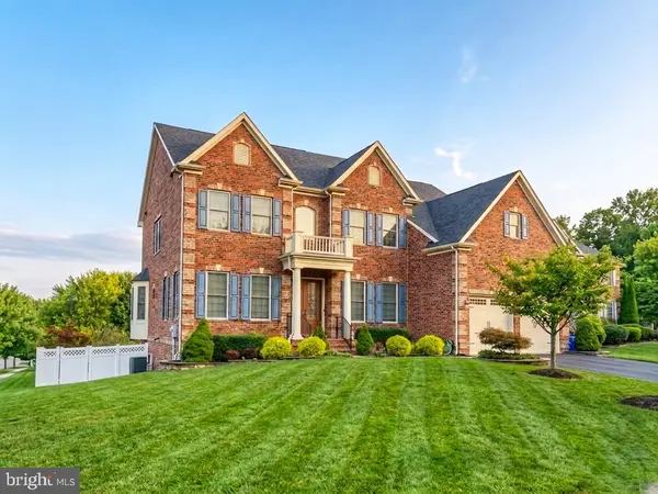 11871 Peppervine Dr, CLARKSBURG, MD 20871
