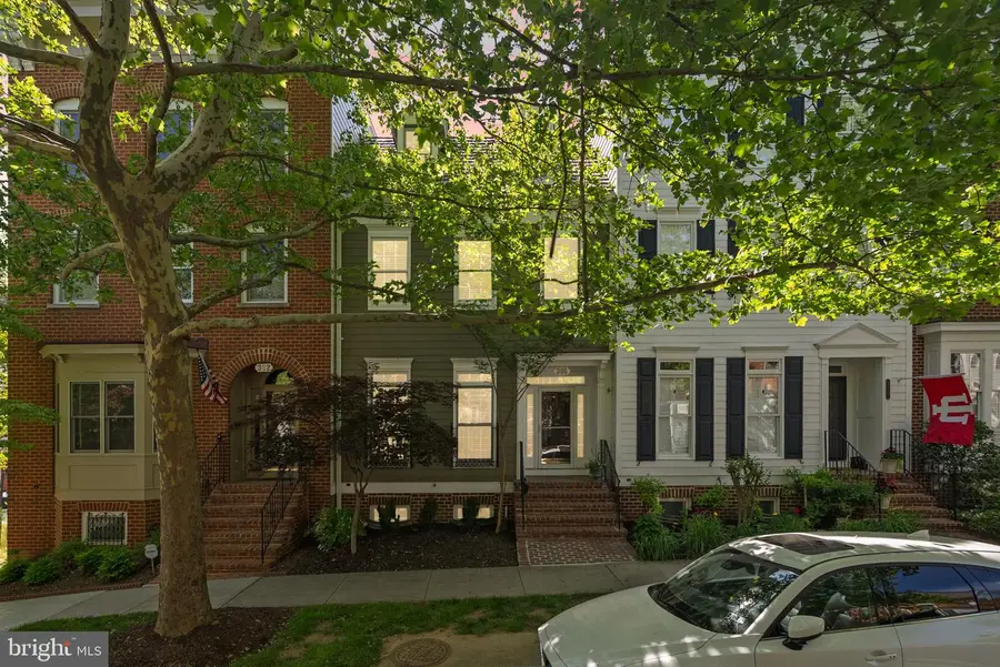 306 Hart Rd, Gaithersburg, MD 20878 - #2