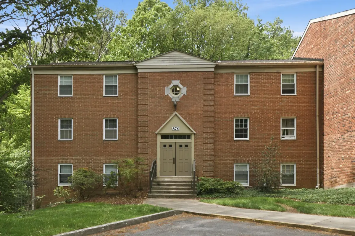 876 College Pkwy #201, Rockville, MD 20850 - #1