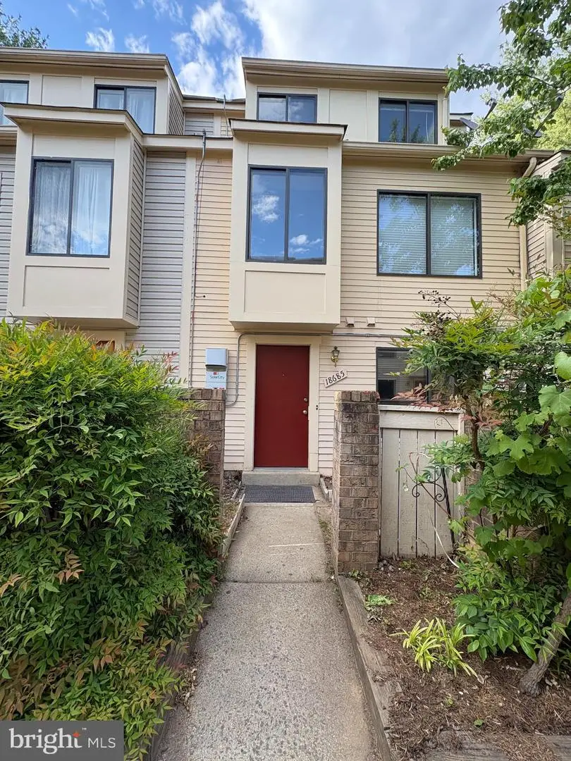 18685 Nathans Pl, Montgomery Village, MD 20886 - #2