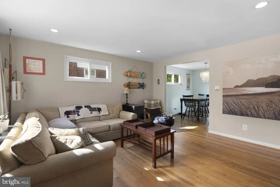 11111 Schuylkill Rd, Rockville, MD 20852 - #3