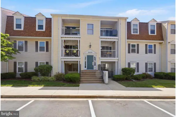 20332 Beaconfield Ter #101, GERMANTOWN, MD 20874