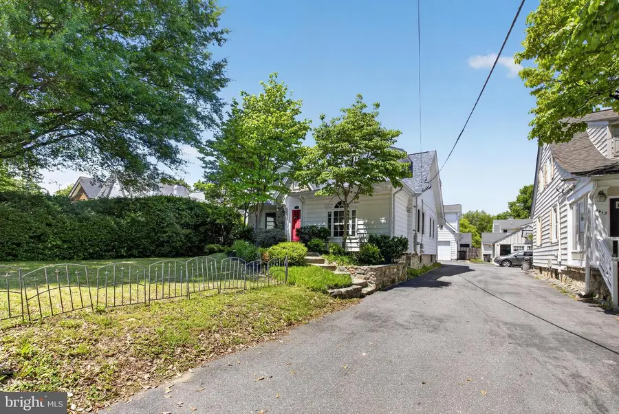 4415 Bradley Ln, Chevy Chase, MD 20815 - #2