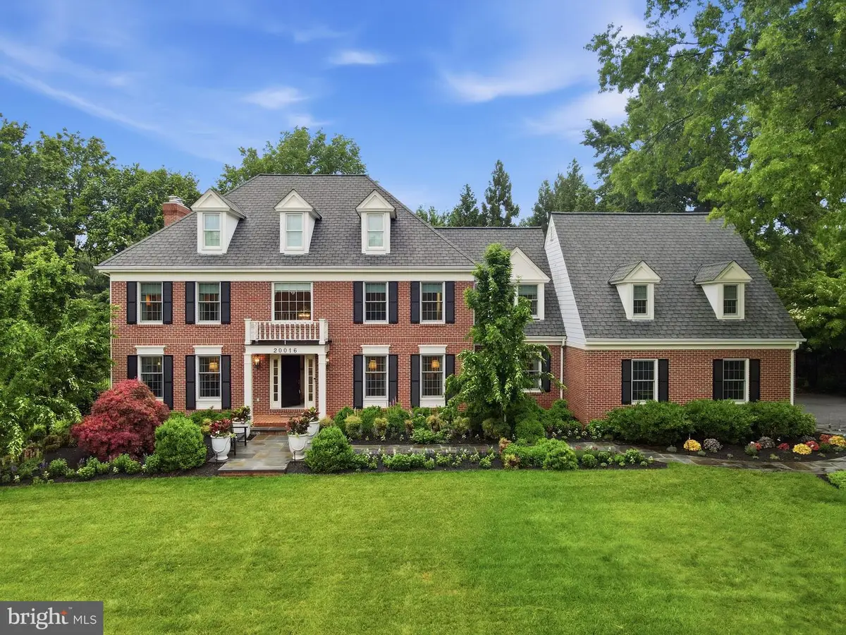 20016 Belle Chase Dr, Gaithersburg, MD 20882 - #1