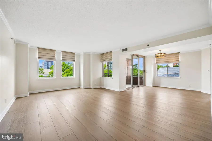 5809 Nicholson #316, North Bethesda, MD 20852 - #3