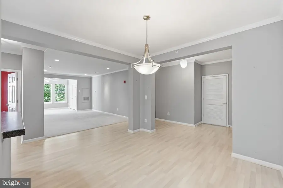 311 High Gables Dr #404, Gaithersburg, MD 20878 - #2