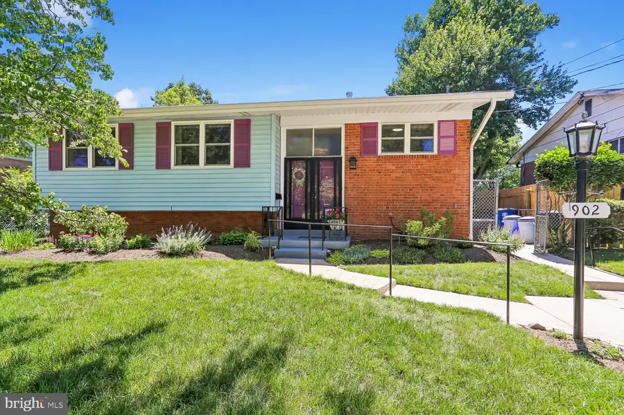 902 Malta Ln, Silver Spring, MD 20901 - #2