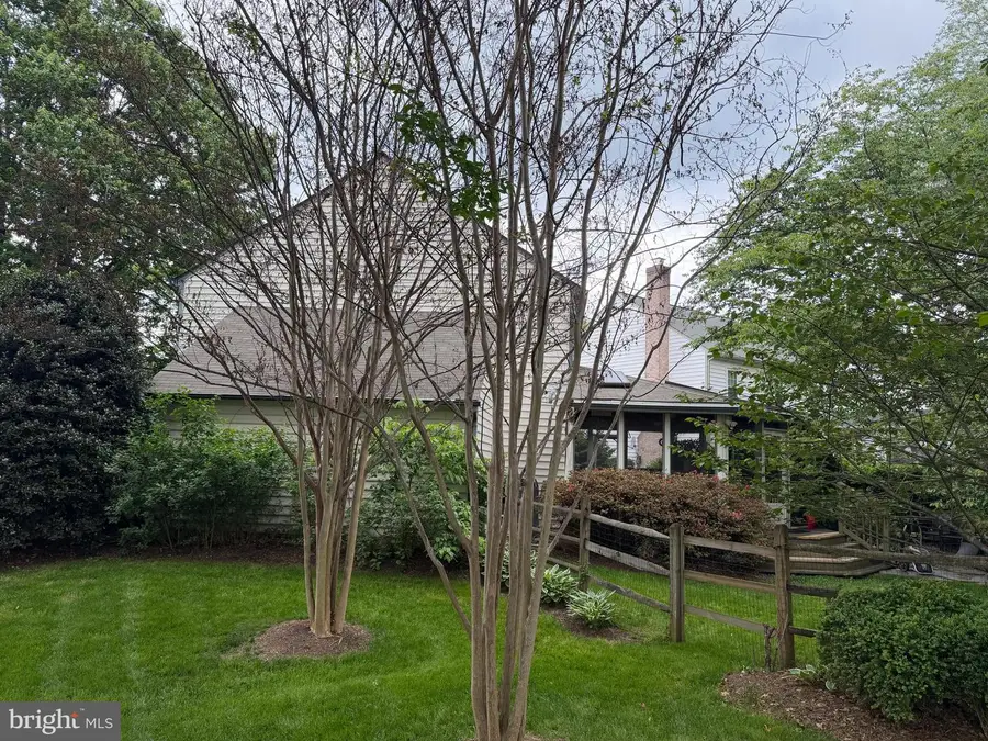 9413 Vineyard Haven Dr, Montgomery Village, MD 20886 - #3