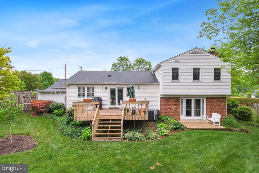 8815 Postoak Rd, Potomac, MD 20854 - #2