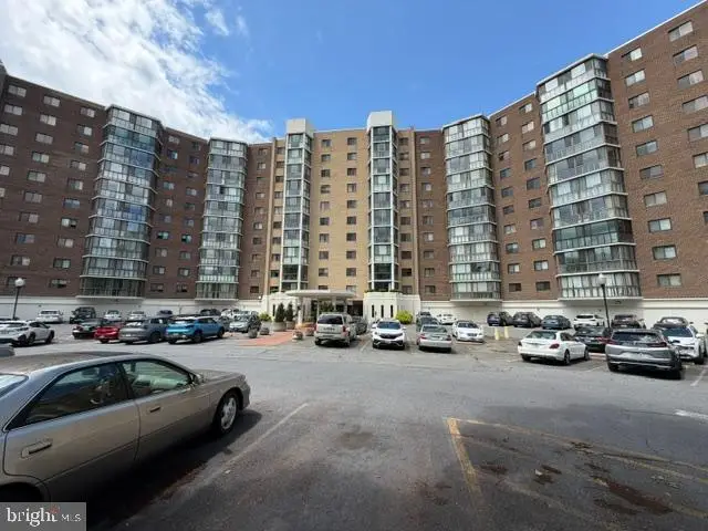 15115 Interlachen Dr #3-902, Silver Spring, MD 20906 - #1
