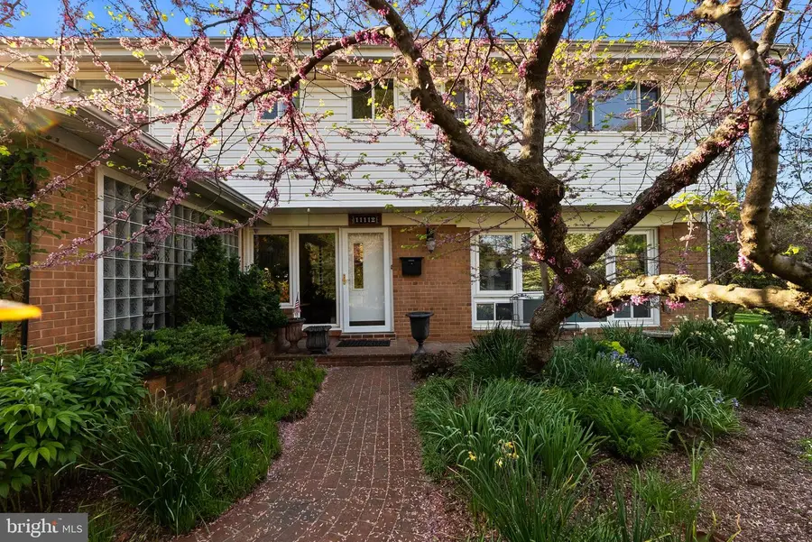 11112 Nicholas Dr, Silver Spring, MD 20902 - #2