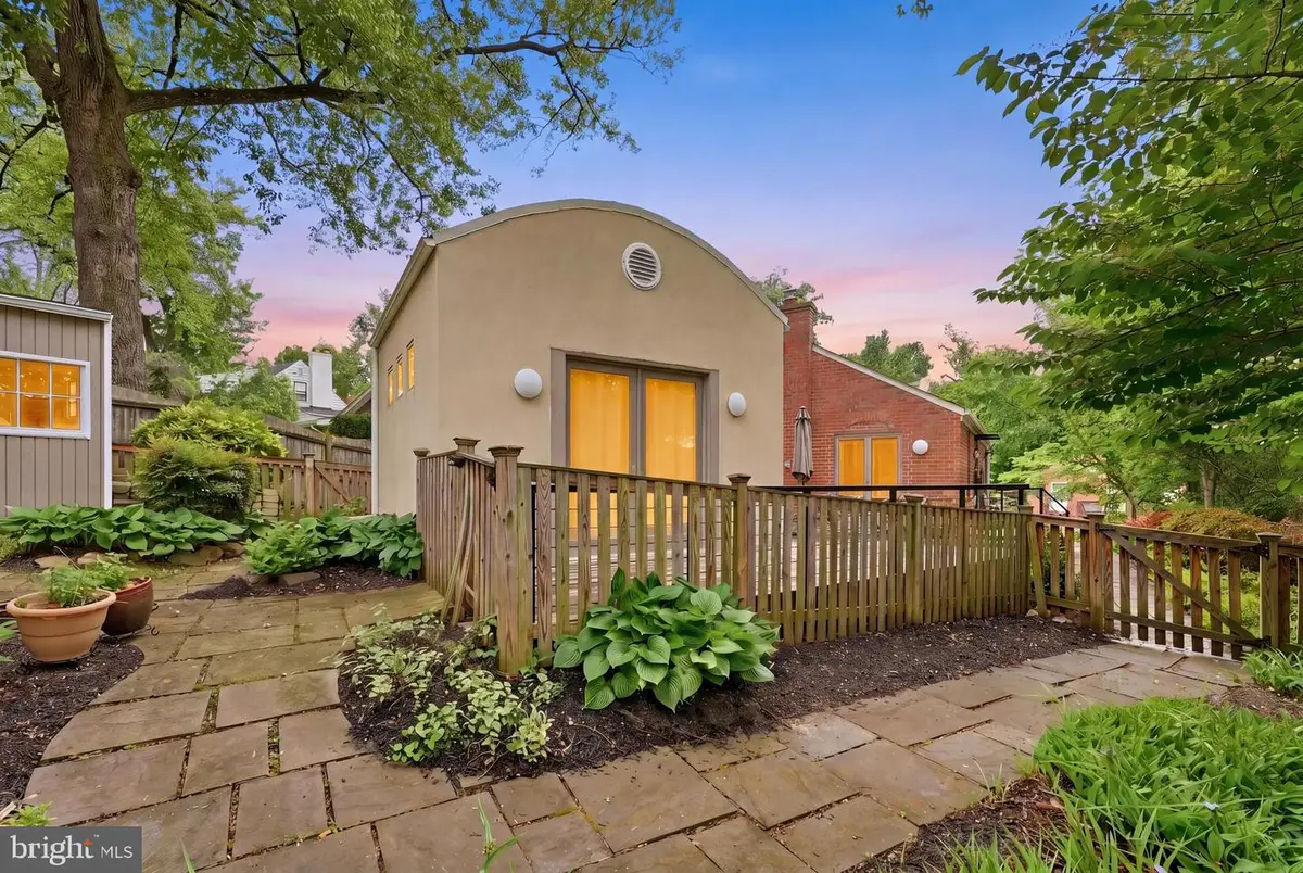 9109 Bradford Rd, Silver Spring, MD 20901 - #1