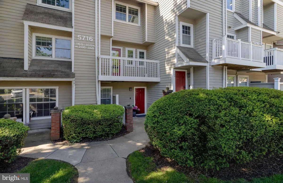 5716 Chapman Mill Dr #150, Rockville, MD 20852 - #1