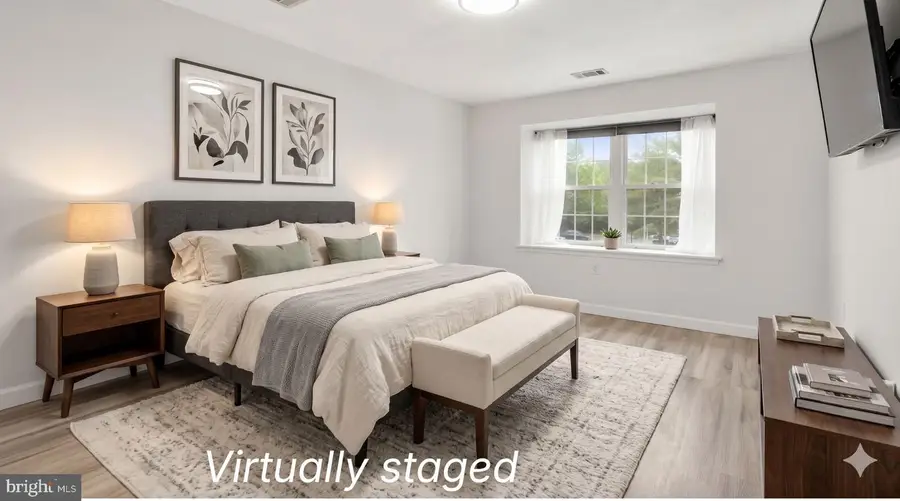 18328 Streamside Dr #304, Gaithersburg, MD 20879 - #2