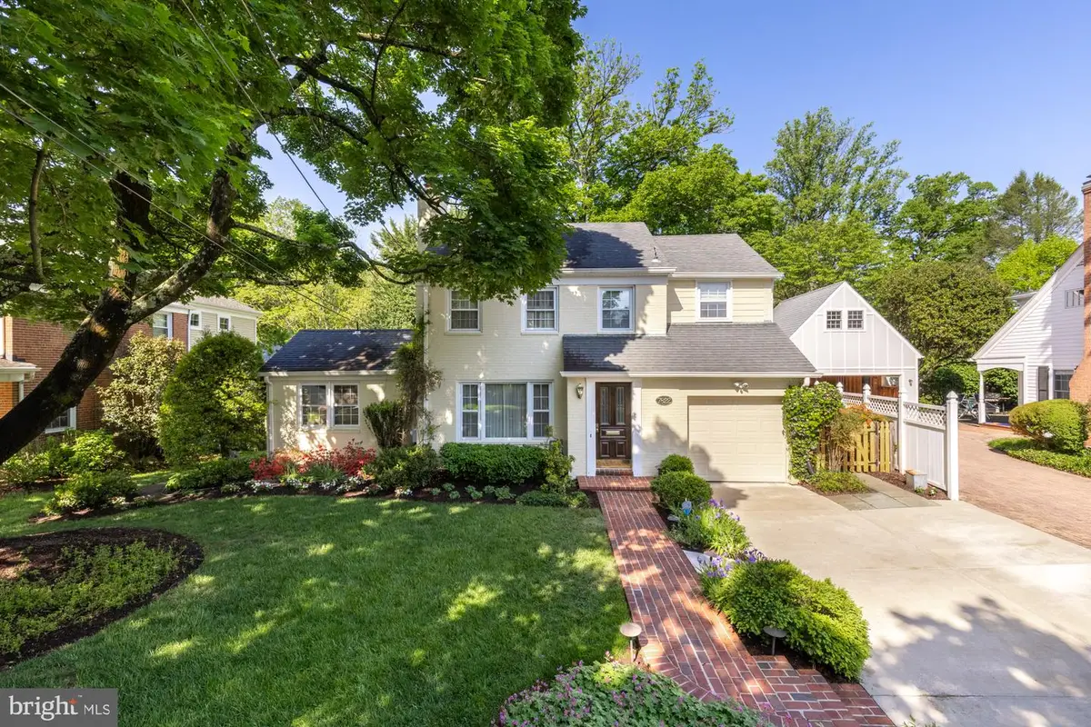 7822 Moorland Ln, Bethesda, MD 20814 - #1