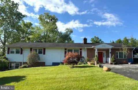 9704 Sunset Dr, Rockville, MD 20850 - #1