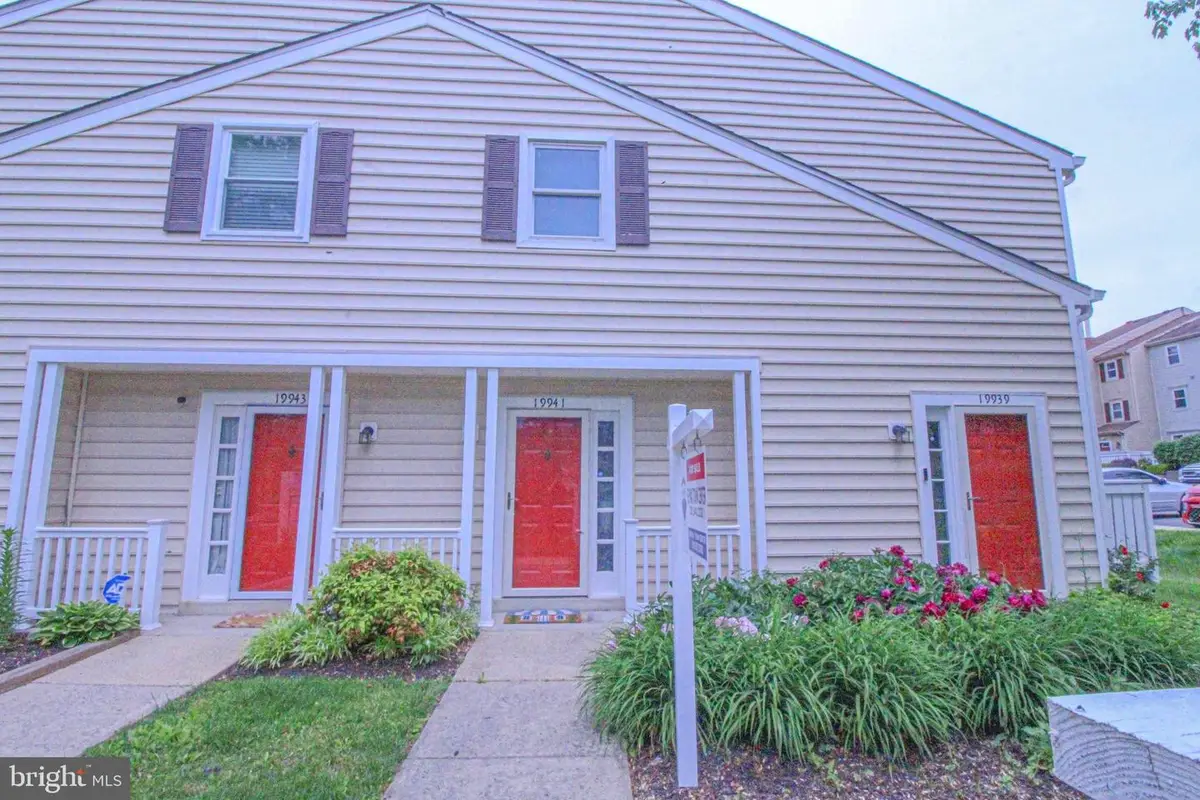 19941 Appledowre Cir #102, Germantown, MD 20876 - #1