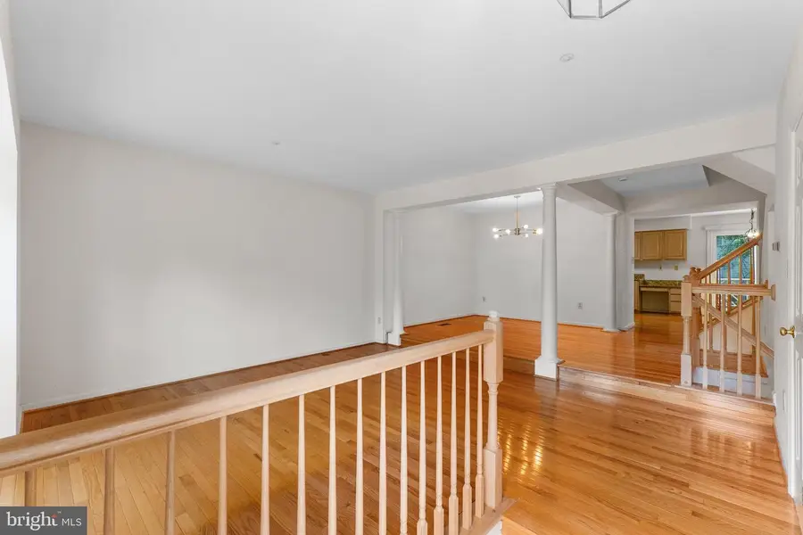 10131 Treble Ct, Rockville, MD 20850 - #2