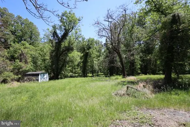 18465 Brooke Rd, Sandy Spring, MD 20860 - #3
