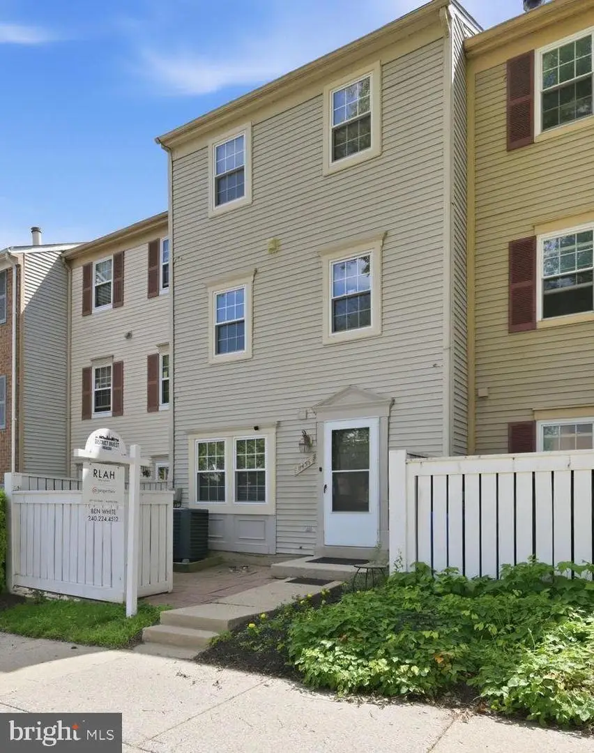 11456 Fruitwood Way #95, Germantown, MD 20876 - #2