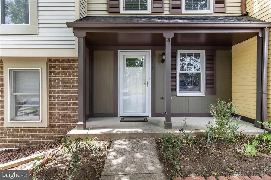 19453 Breezedale Ln, Germantown, MD 20876 - #2