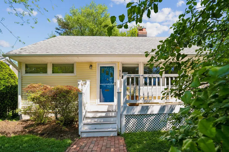 905 Robin Rd, Silver Spring, MD 20901 - #2