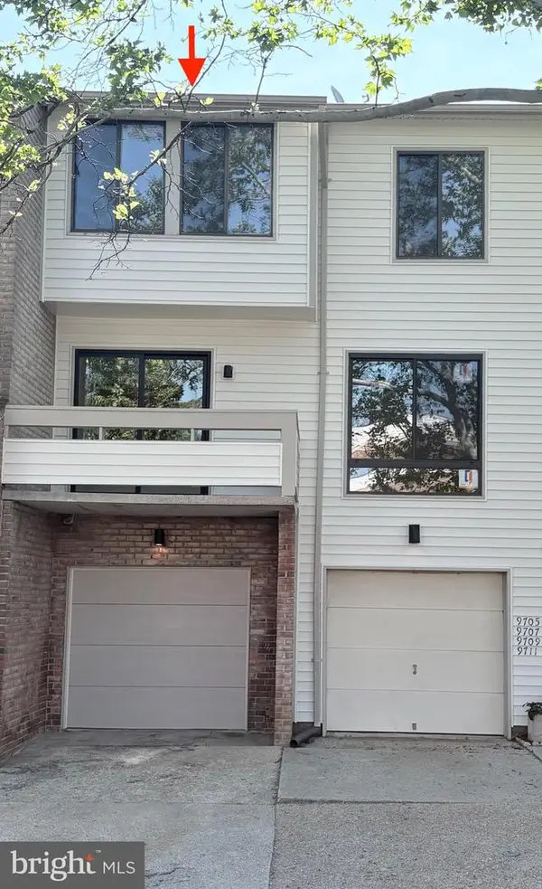 9711 Lake Shore Dr, MONTGOMERY VILLAGE, MD 20886