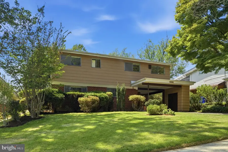 11408 Gilsan St, Silver Spring, MD 20902 - #2