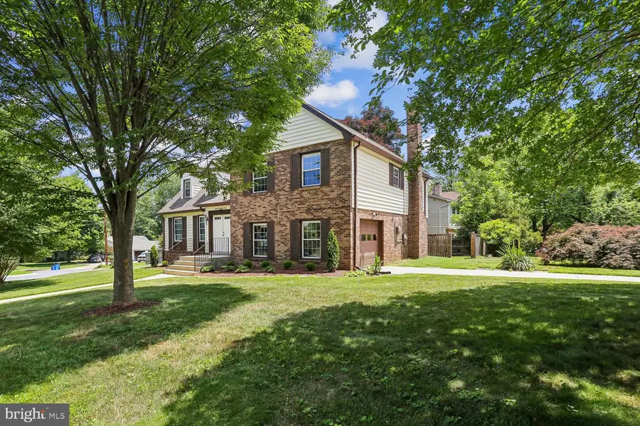 12007 Titian Way, Potomac, MD 20854 - #2