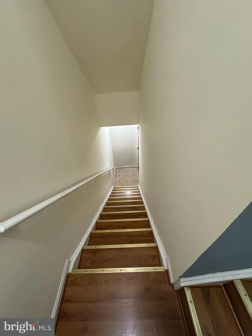 10470 Damascus Park Ln, Damascus, MD 20872 - #3