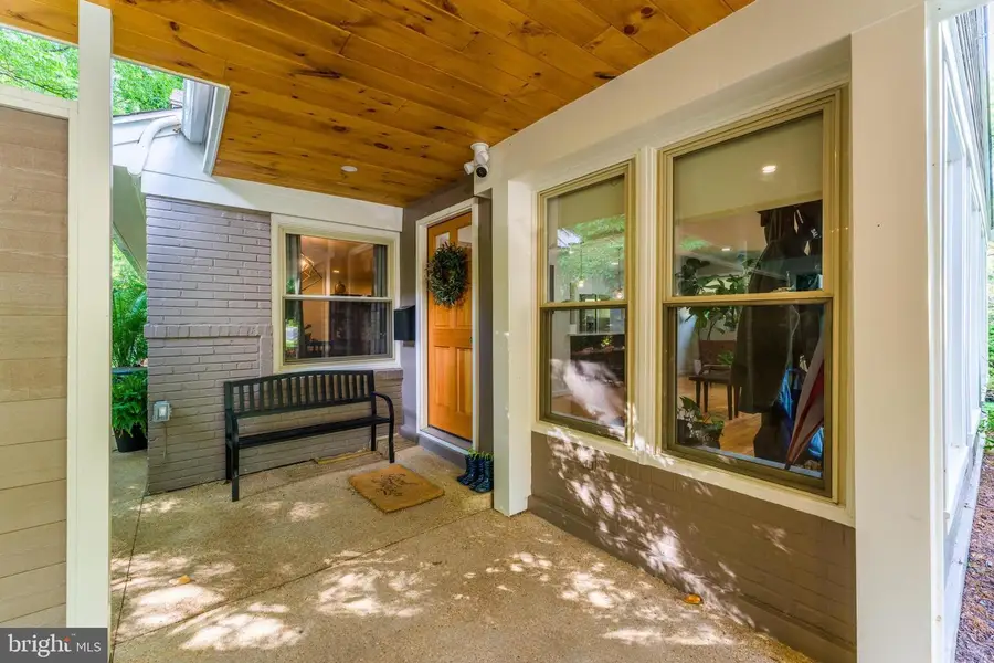 10400 Crestmoor Dr, Silver Spring, MD 20901 - #3