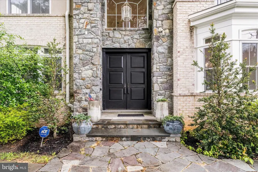 10221 Tyburn Ter, Bethesda, MD 20814 - #2