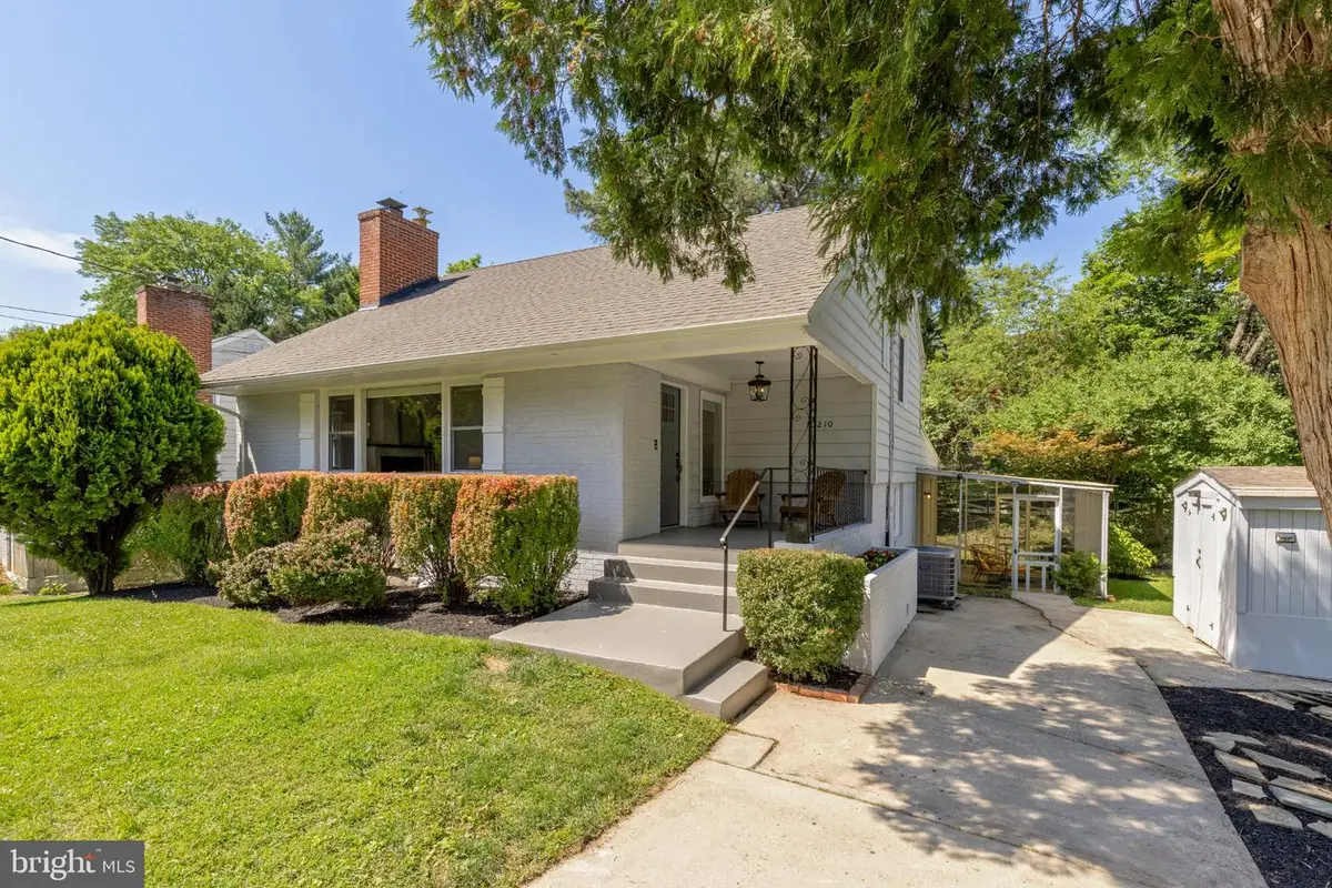 10210 Carroll Pl, Kensington, MD 20895 - #1