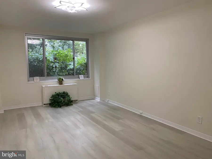 1900 Lyttonsville #114, Silver Spring, MD 20910 - #3