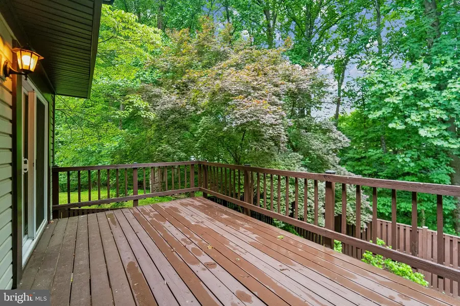 2 Tivoli Lake Ct, Silver Spring, MD 20906 - #3