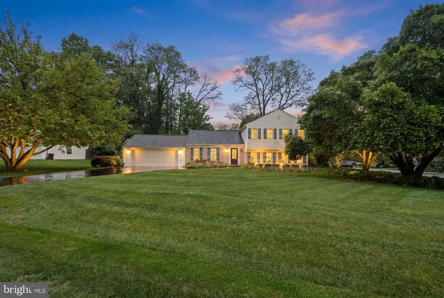 14924 Bauer Dr, Rockville, MD 20853 - #2