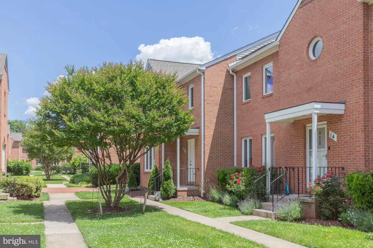 16 Rockcrest Cir, Rockville, MD 20851 - #1