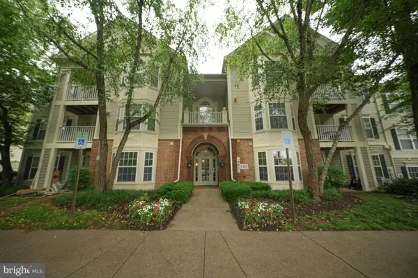 18821 Sparkling Water Dr #t-2, GERMANTOWN, MD 20874
