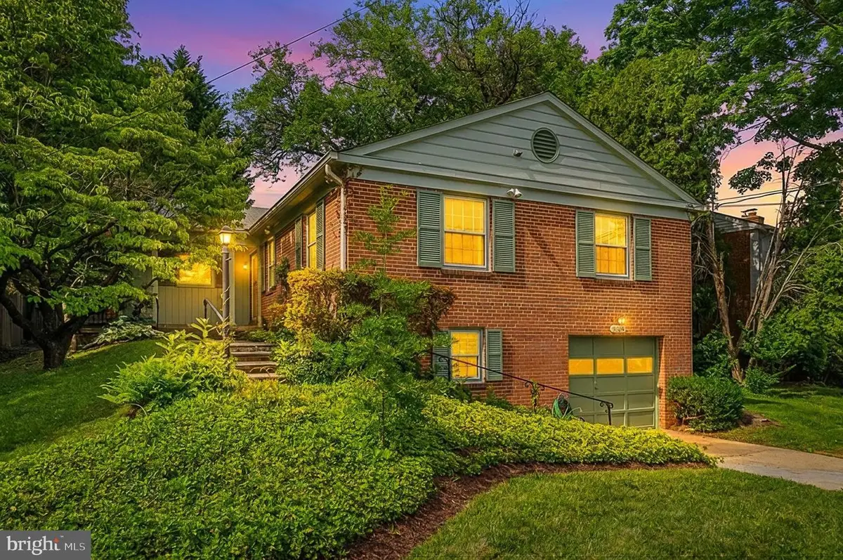 5605 Alta Vista Rd, Bethesda, MD 20817 - #1