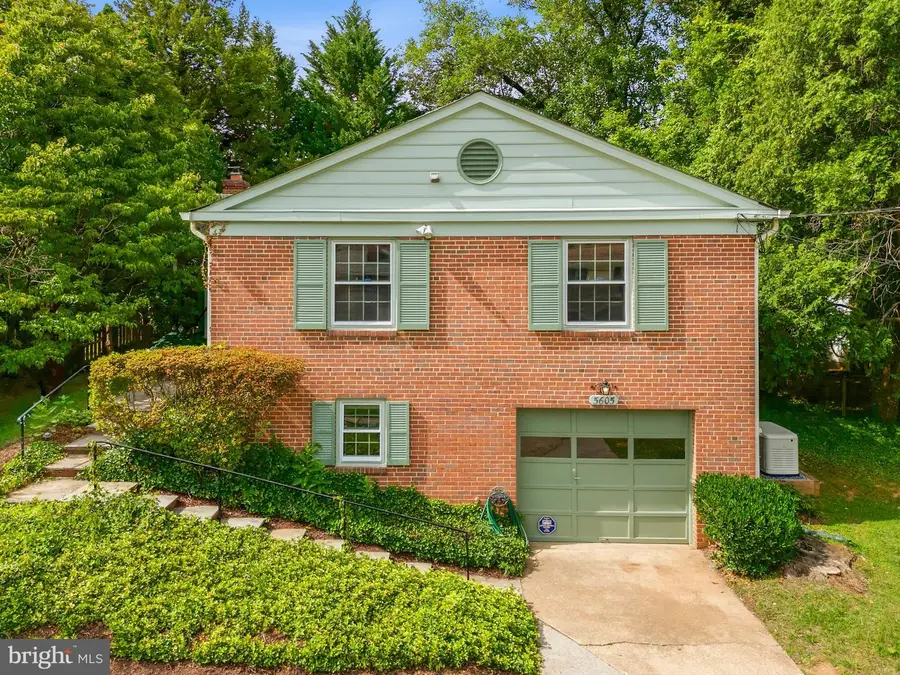 5605 Alta Vista Rd, Bethesda, MD 20817 - #2
