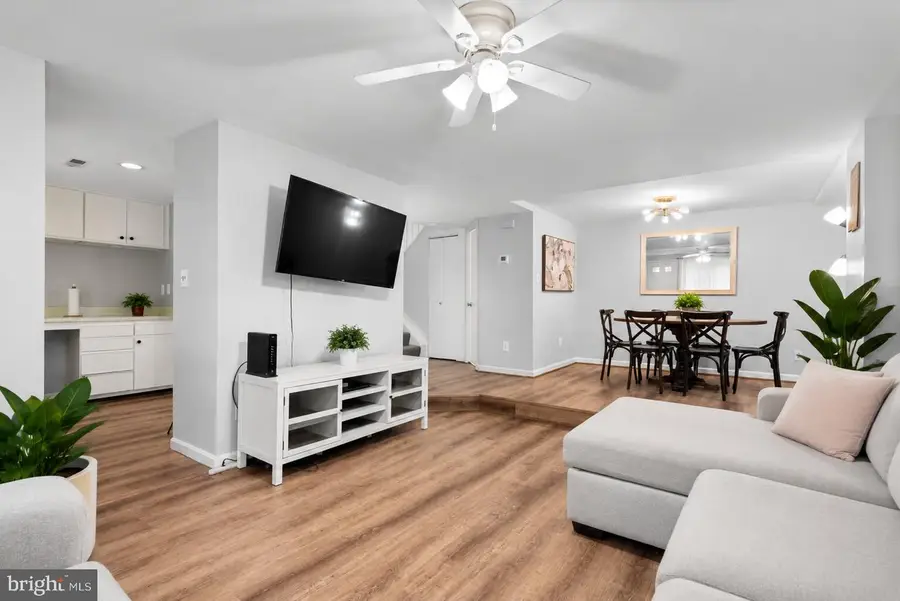 19951 Drexel Hill Cir, Gaithersburg, MD 20886 - #2