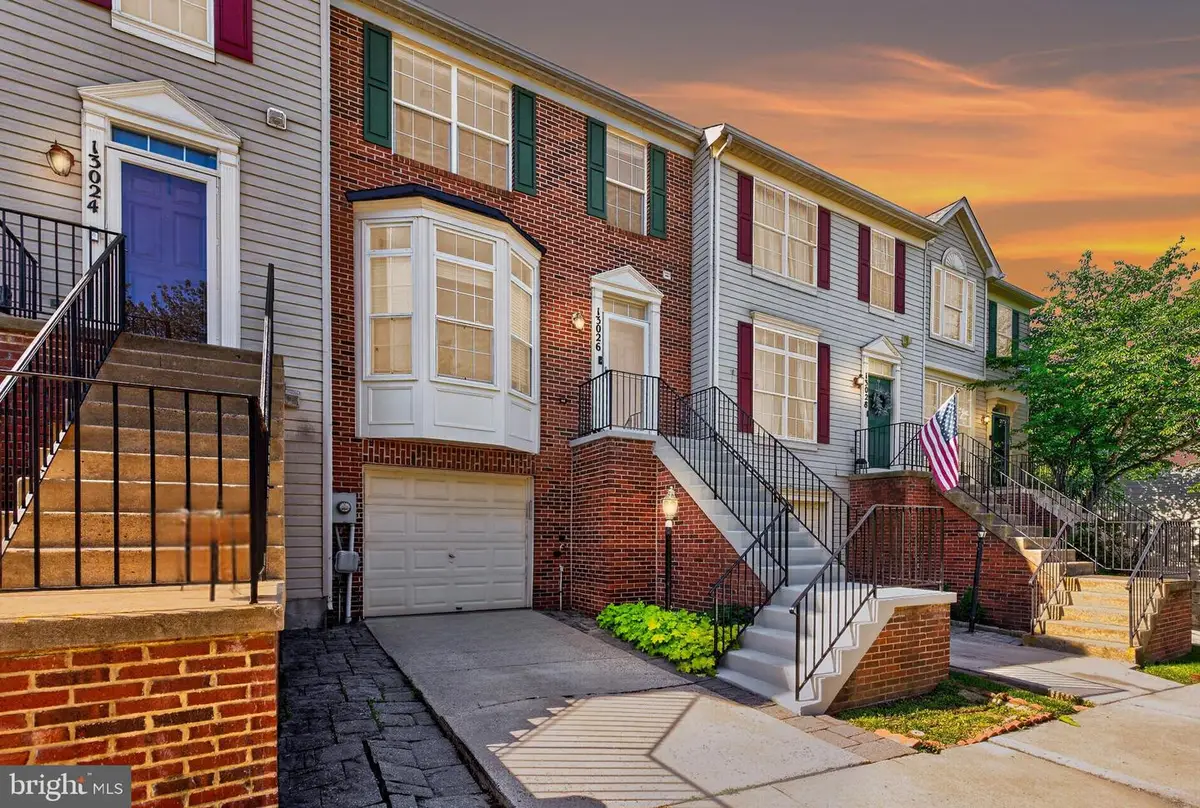 13026 Shamrock Glen Dr, Germantown, MD 20878 - #1