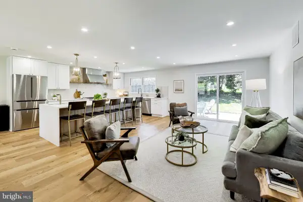 11832 Enid, POTOMAC, MD 20854