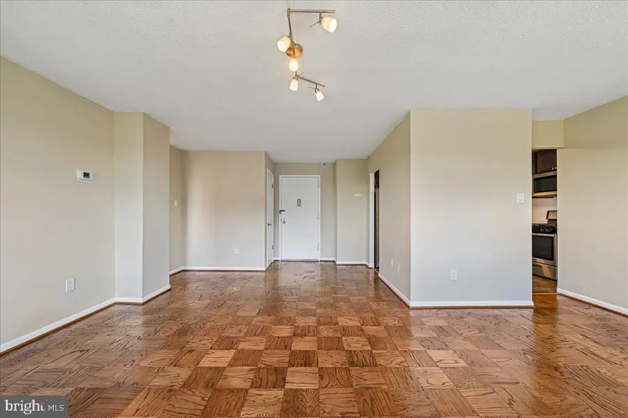 1121 University Blvd W #1207, Silver Spring, MD 20902 - #3