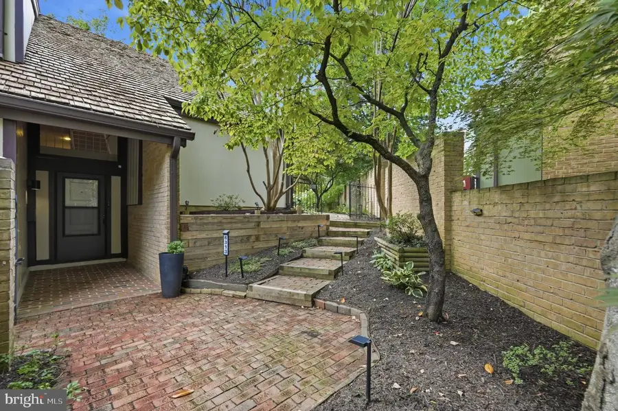 6313 Swords Way, Bethesda, MD 20817 - #3