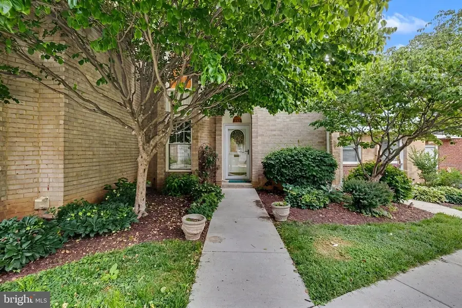 8328 N Brook Ln, Bethesda, MD 20814 - #2