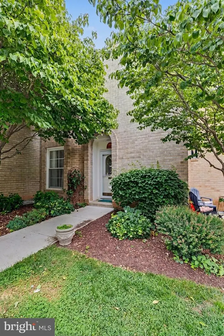 8328 N Brook Ln, Bethesda, MD 20814 - #3